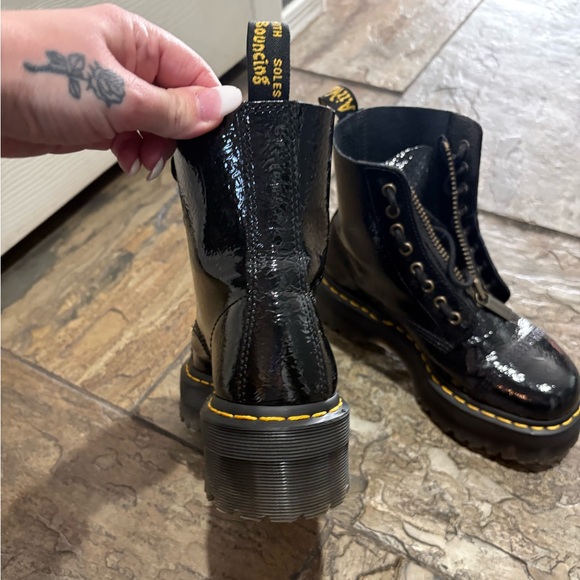 Sinclair Distressed Patent Leather Platform Boots - Dr Marten Size 8 - Picture 6 of 7